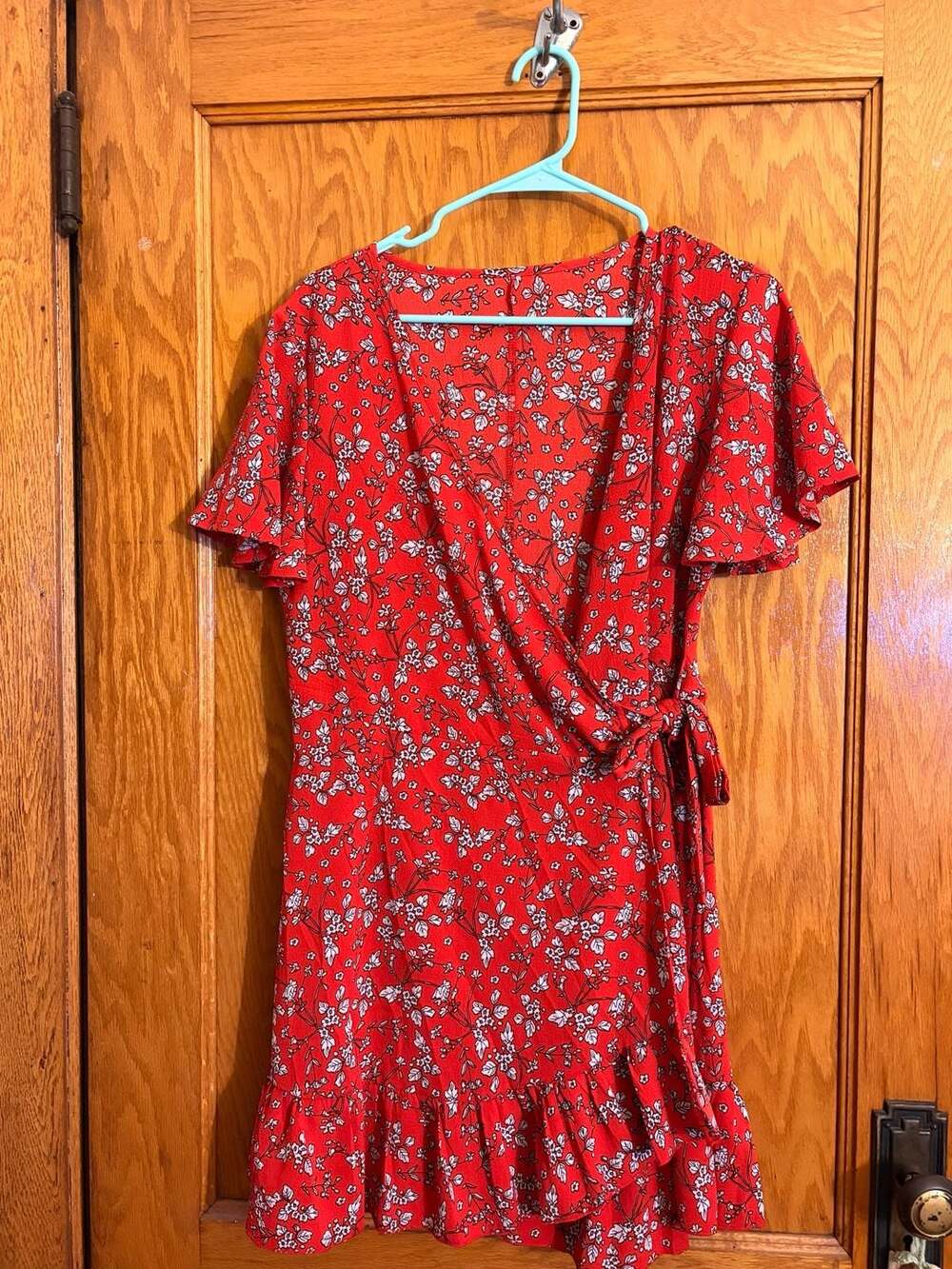 Red Floral V-Neck Short Sleeve Wrap Mini Dress